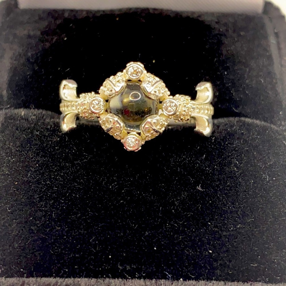 Dark grey spinel & white topaz sterling ring sz 8